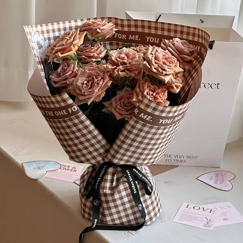 チェック柄羽花包装紙